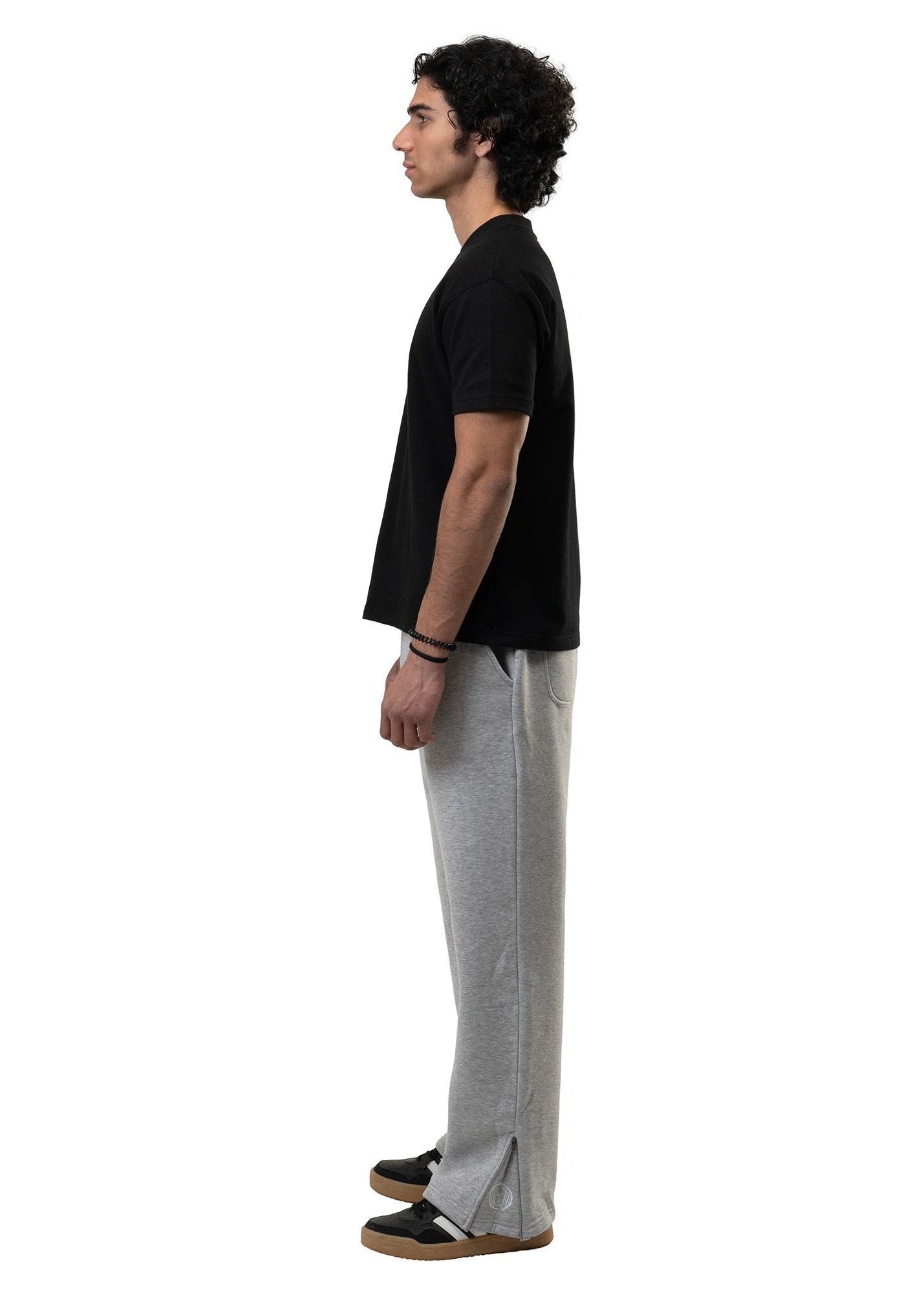 REGULAR CROPPED TEE - BLACK
