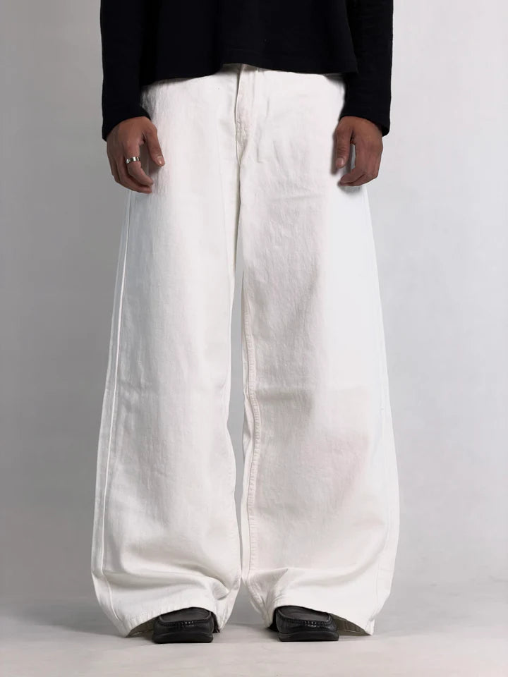 END WHITE BAGGY
